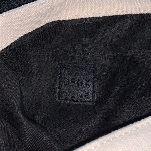 NWOT Deux Lux Demi Backpack - Picture 4 of 5